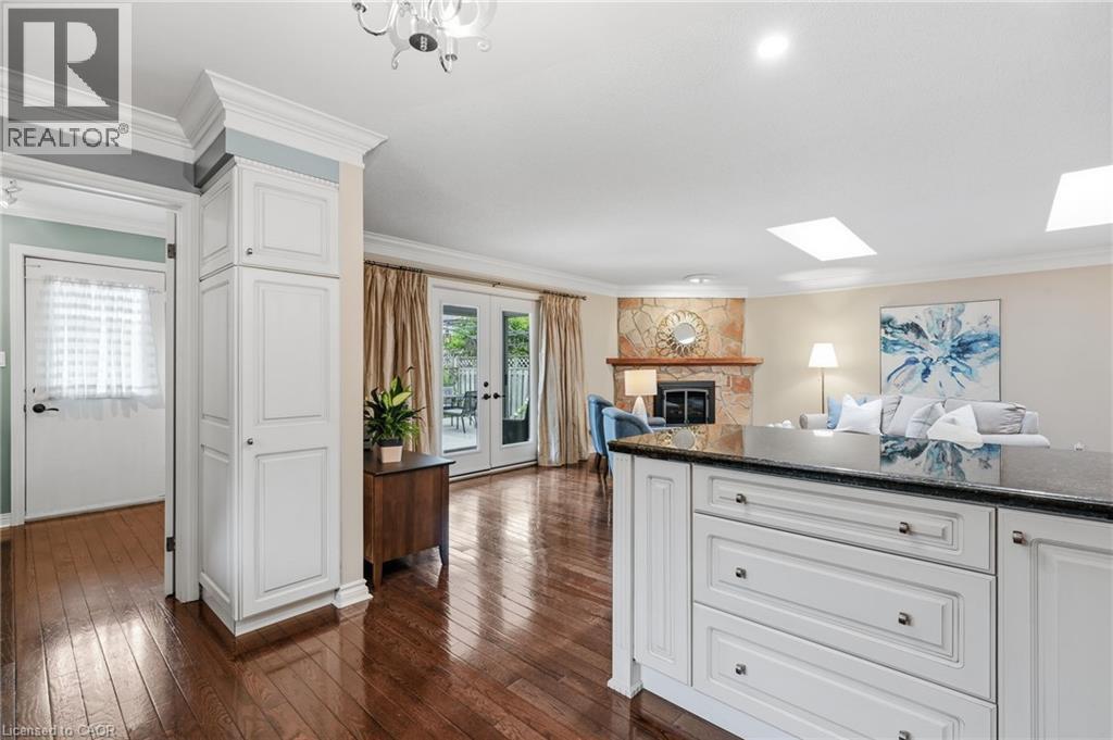 1229 NATHANIEL Crescent - Image 16