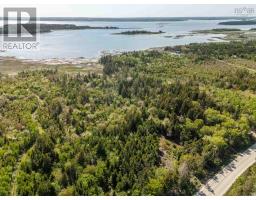 Chemin Tittle Road, Surettes Island, NS B0W3M0 Photo 9