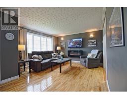 2-8 Hawks Nest Road thumbnail 14