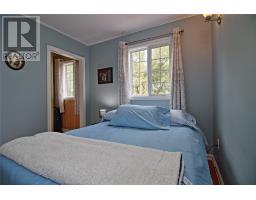 2-8 Hawks Nest Road thumbnail 18