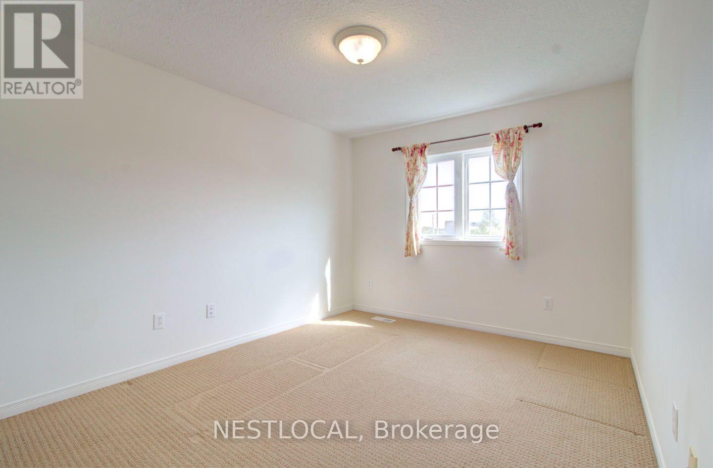 #11 10 FALLOWFIELD DRIVE - Image 22