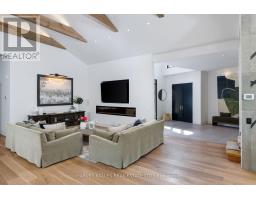 66 Thorncrest Road, Toronto, ON M9A1S9 Photo 10
