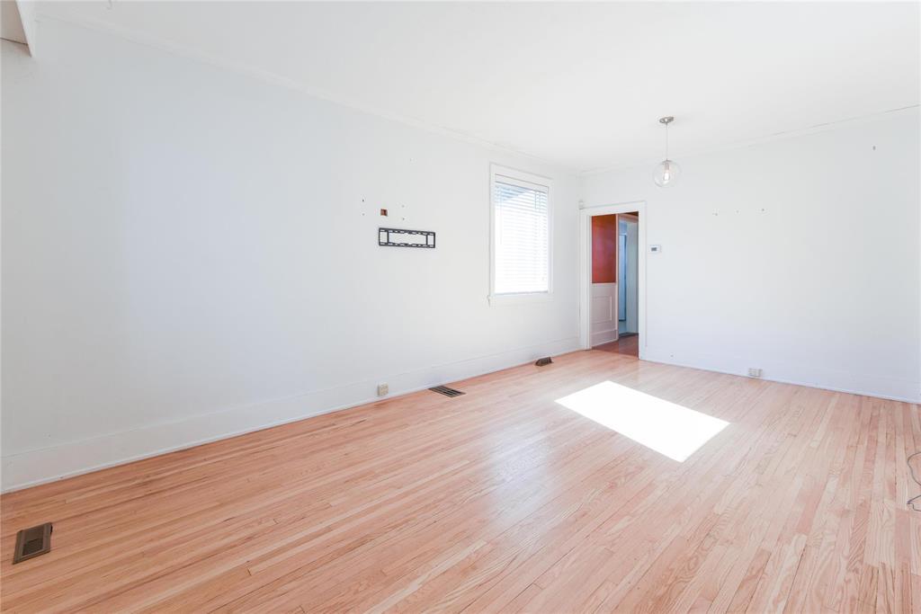 172 Rupertsland Boulevard, Winnipeg, Manitoba, R2V0E9, Winnipeg, Manitoba — photo 4 of 5