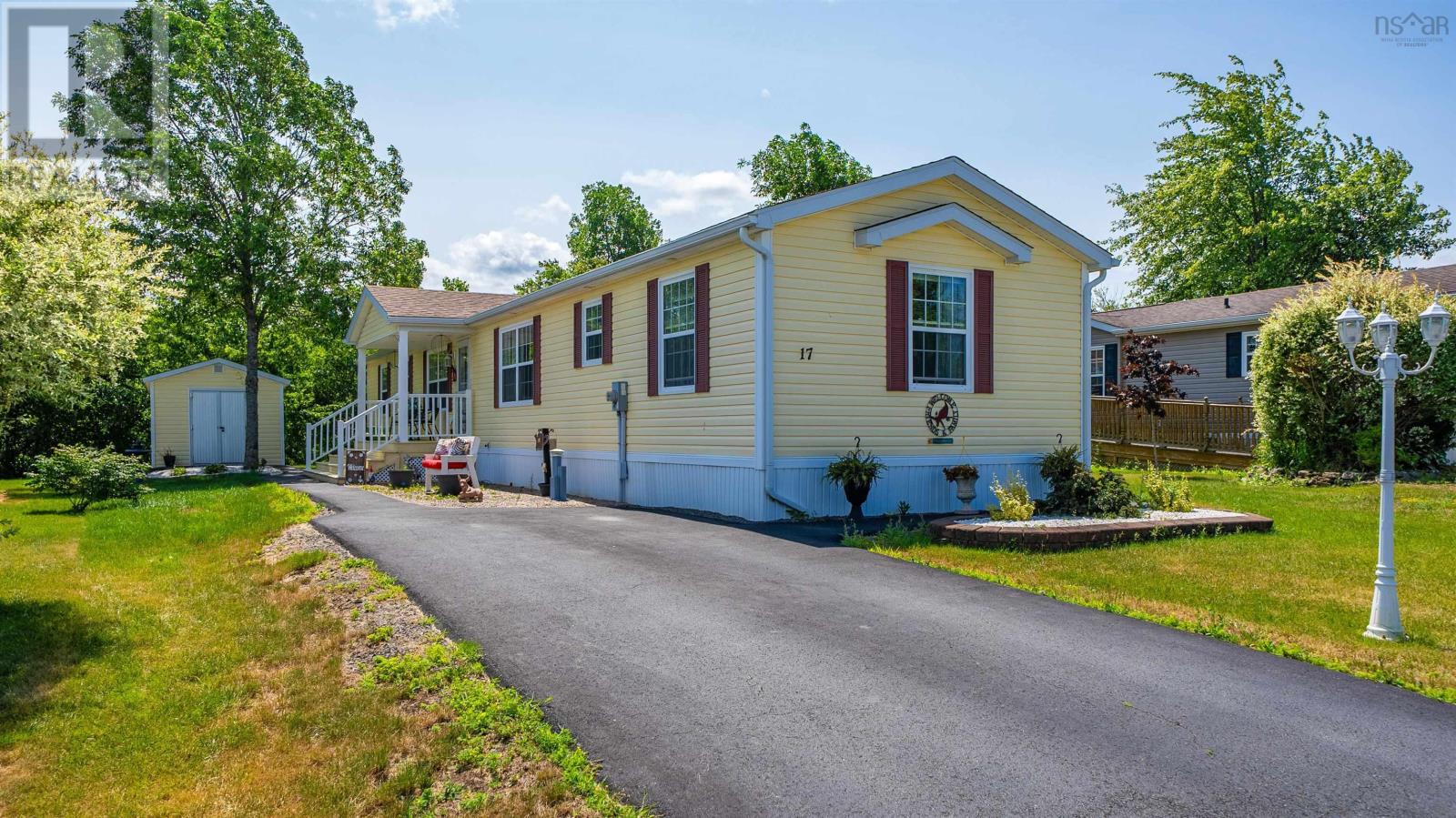 17 Merriweather Crescent, Garlands Crossing — photo 3