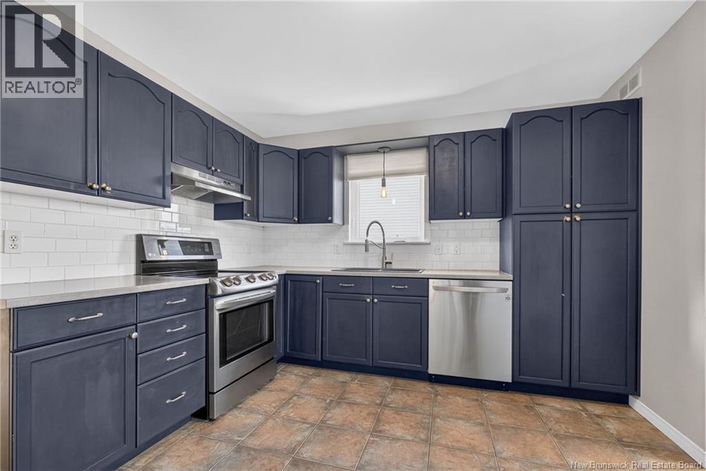 27 Stoneham Drive - Image 11