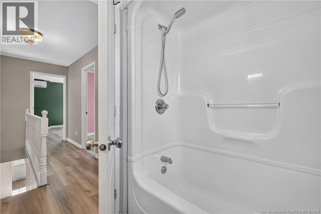 27 Stoneham Drive - 24