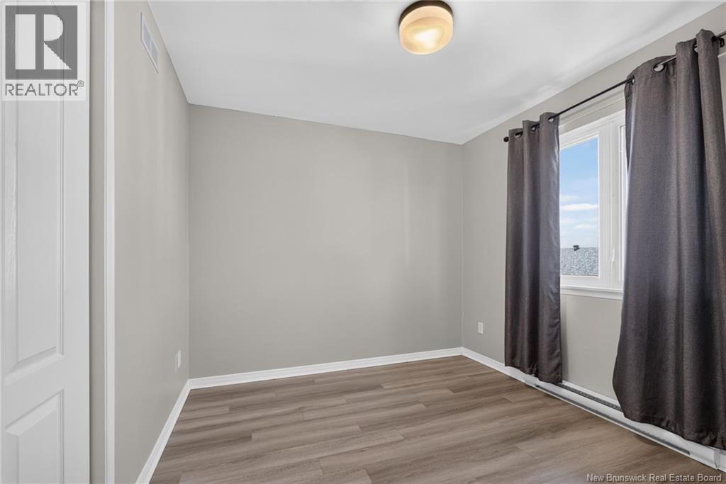 27 Stoneham Drive - Image 25