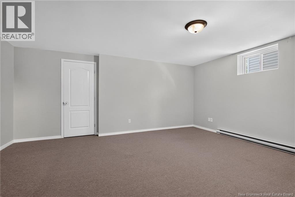 27 Stoneham Drive - 40