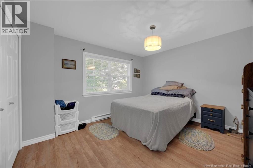 1 Tagish Road - Image 11
