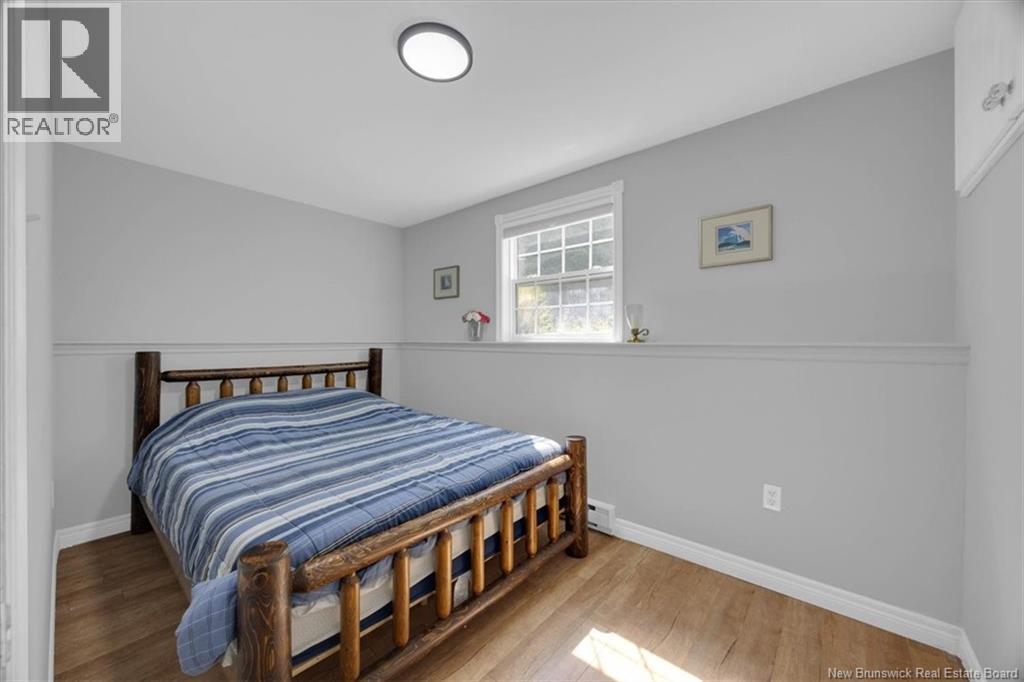 1 Tagish Road - Image 18