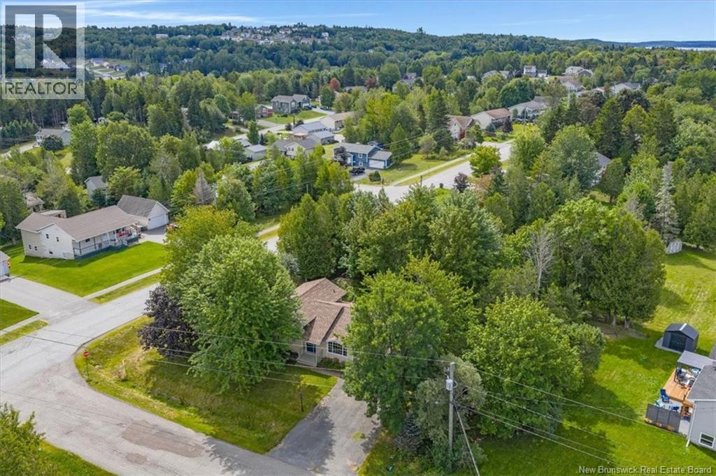 1 Tagish Road - 25