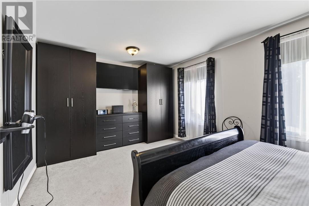 314 Tenth Avenue - Image 23