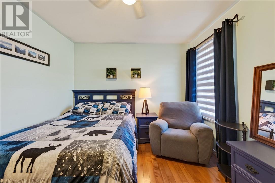 314 Tenth Avenue - Image 27