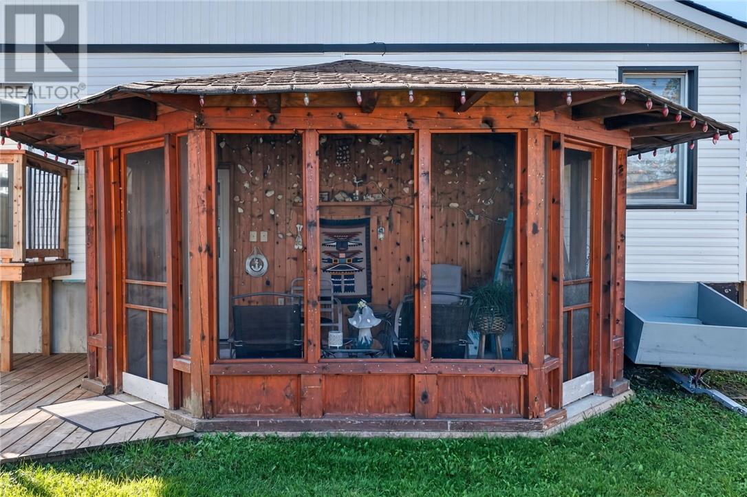 314 Tenth Avenue - Image 33