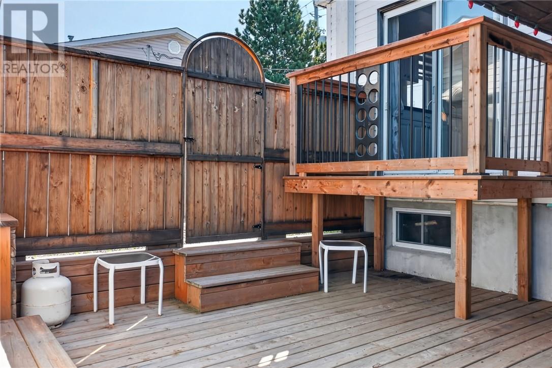 314 Tenth Avenue - Image 34