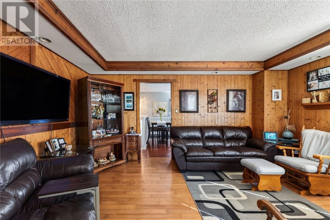 314 Tenth Avenue, Lively — photo 8