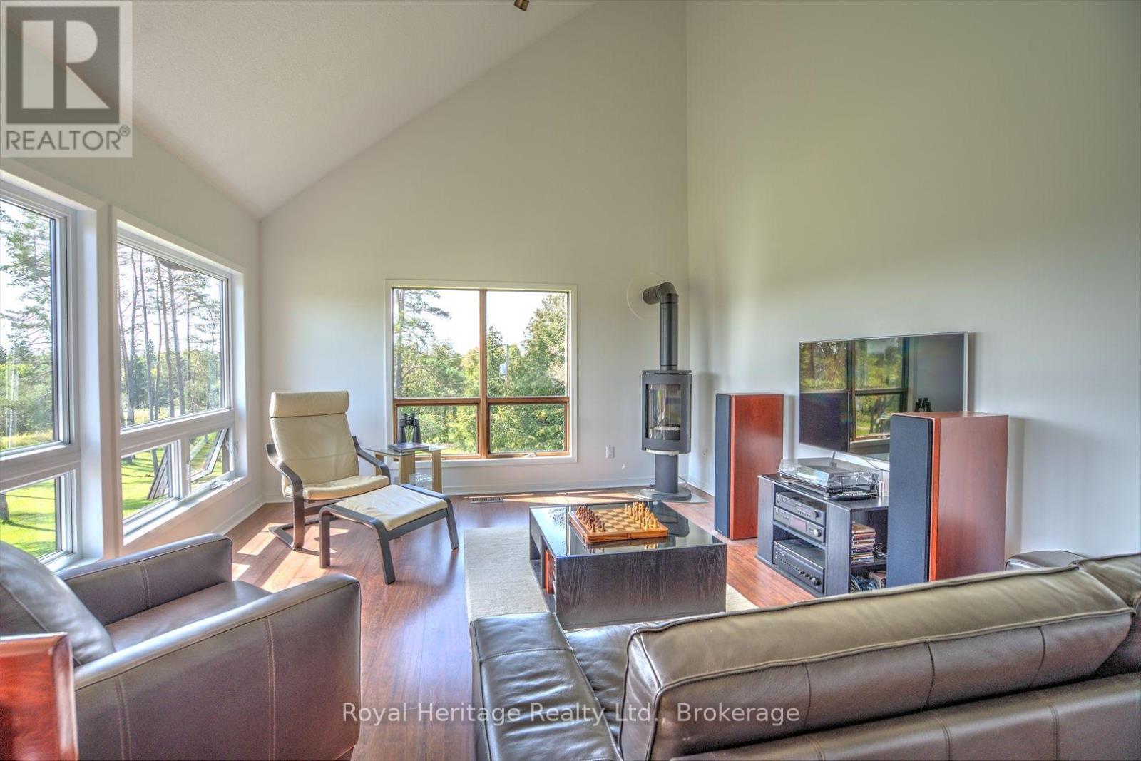 215 FIFTH LINE DUMMER SOUTH ROAD - 10
