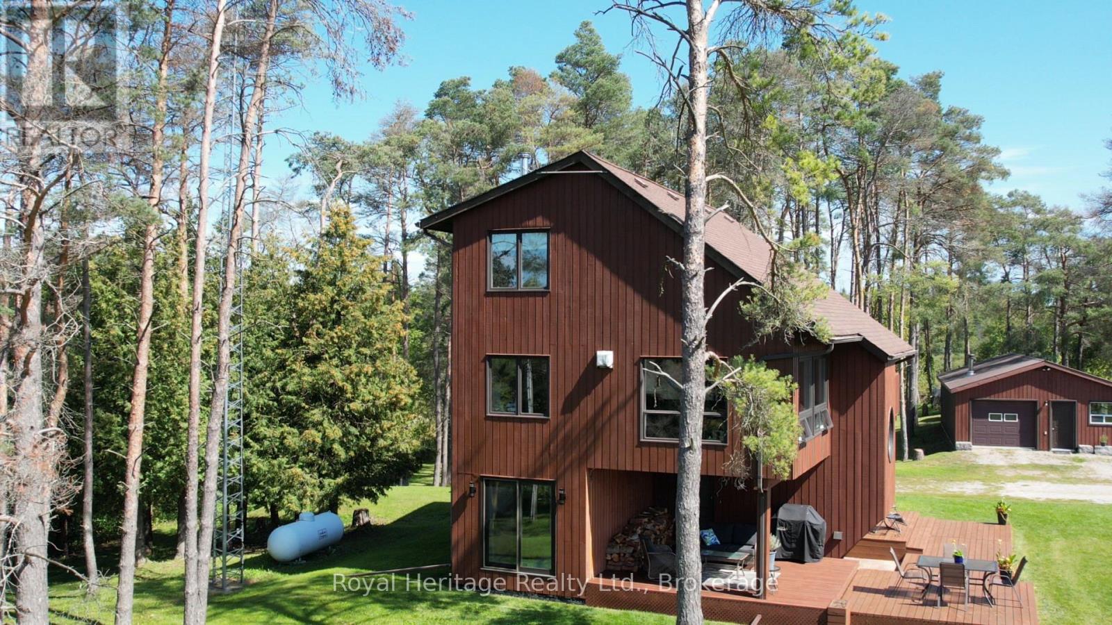 215 FIFTH LINE DUMMER SOUTH ROAD - Image 26