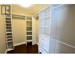 11 Logan Street thumbnail 19