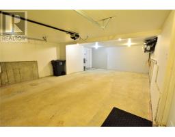 11 Logan Street thumbnail 39