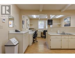 71 Park Street thumbnail 9