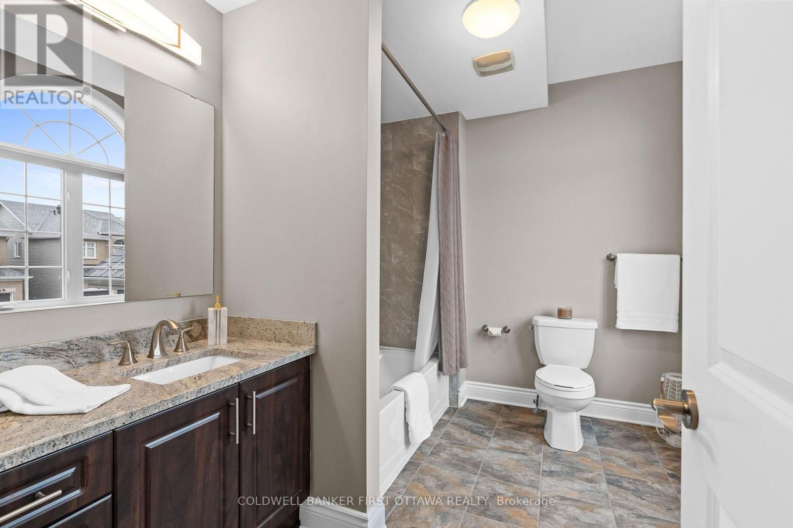 60 GINSENG TERRACE - Image 36