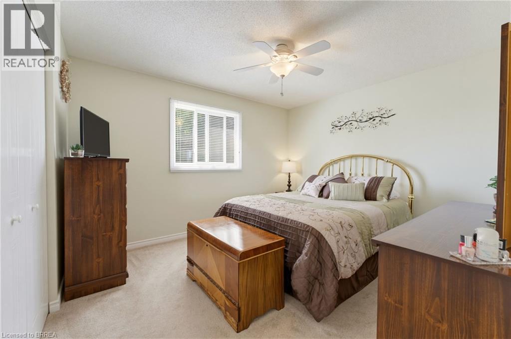 42 BUCHANAN Crescent - Image 11