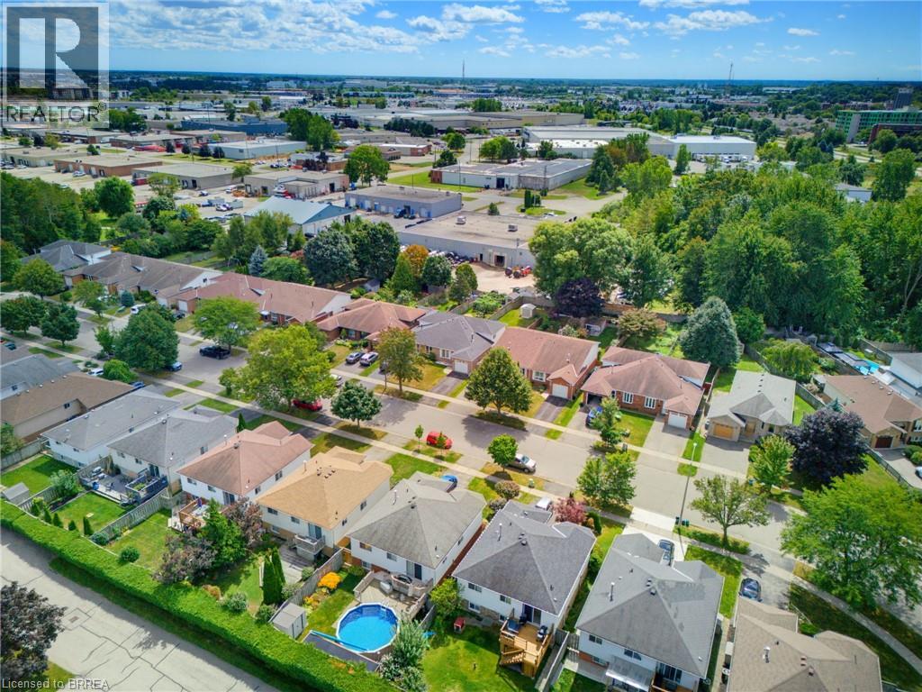 42 BUCHANAN Crescent - Image 31