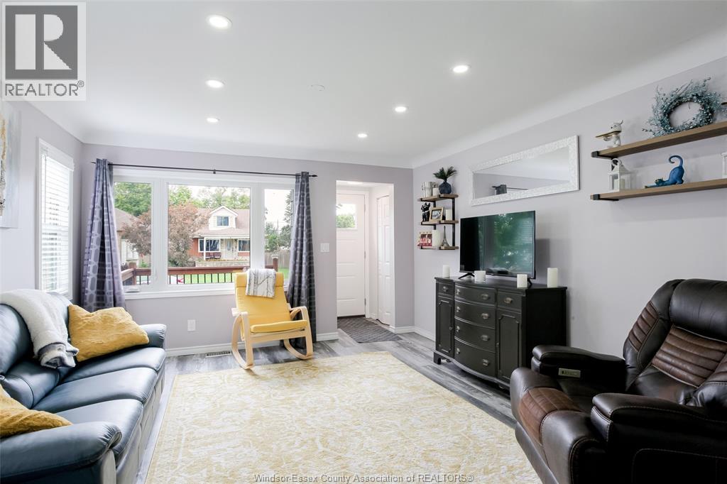 2402 Tourangeau, Windsor — photo 5