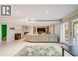 Living room - 1203 County Road 27, Lakeshore, ON N8L1B7 Photo 10