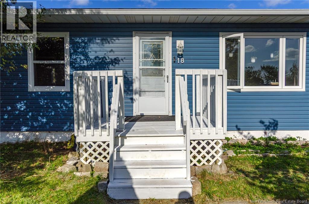 18 Seaward Crescent, Saint John — photo 8