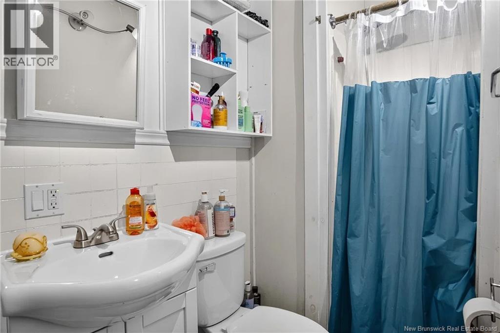 79 Floral Avenue - Image 17