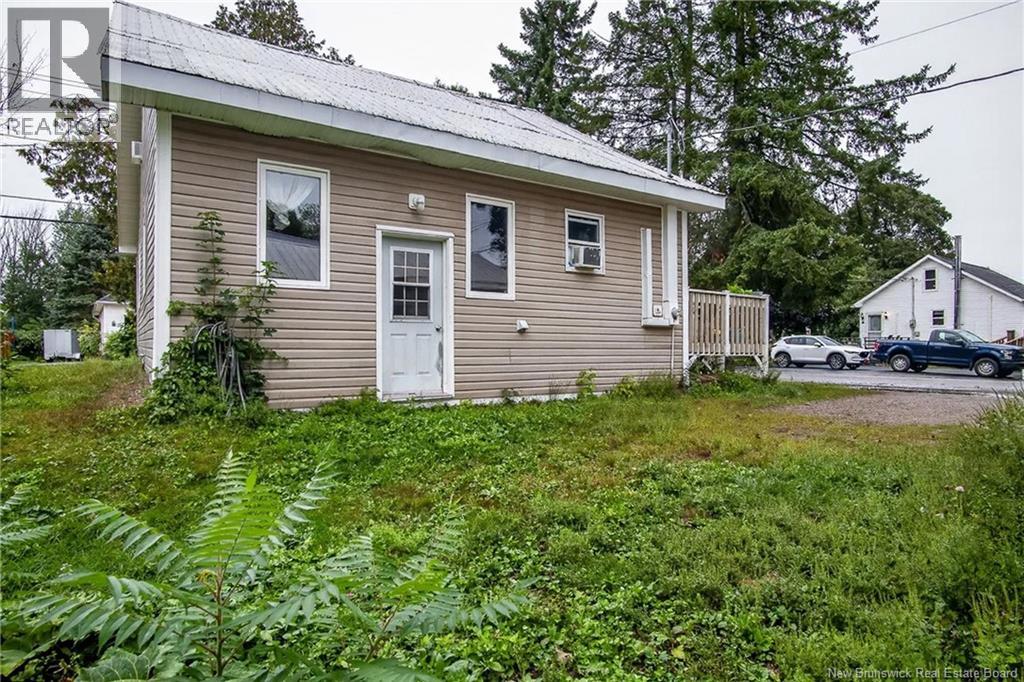79 Floral Avenue - 24