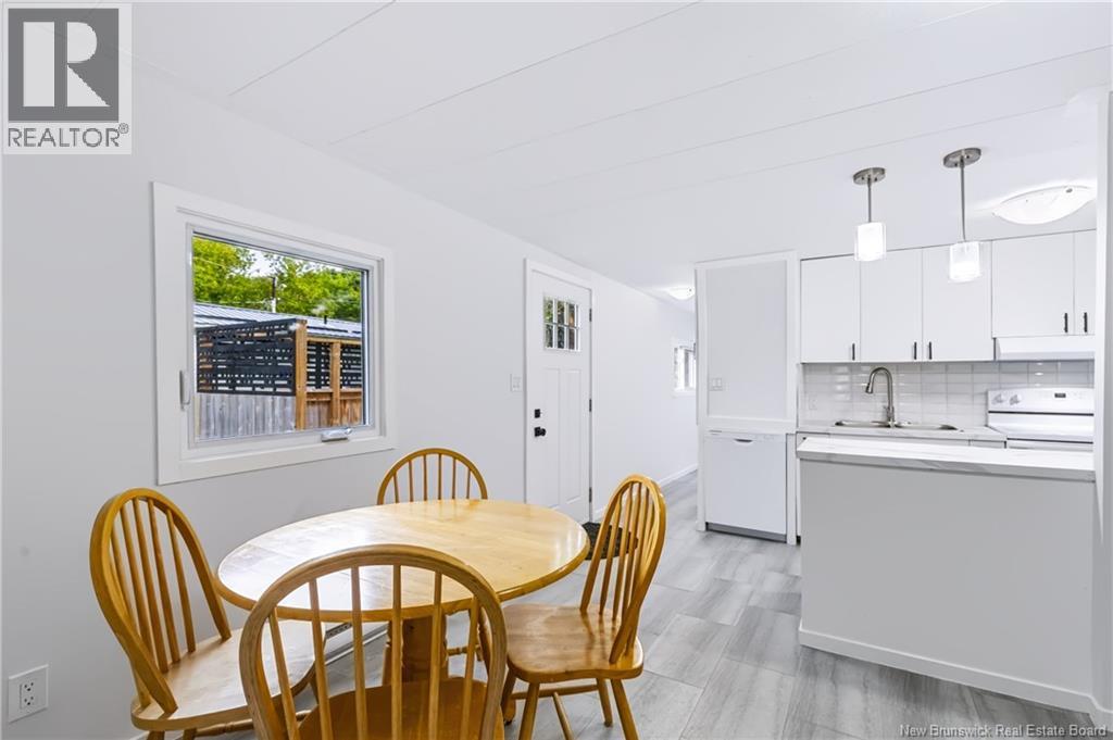 138 Moore Street - 21