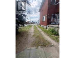 32 Lansdowne St S, Chapleau, ON P0M1K0 Photo 14