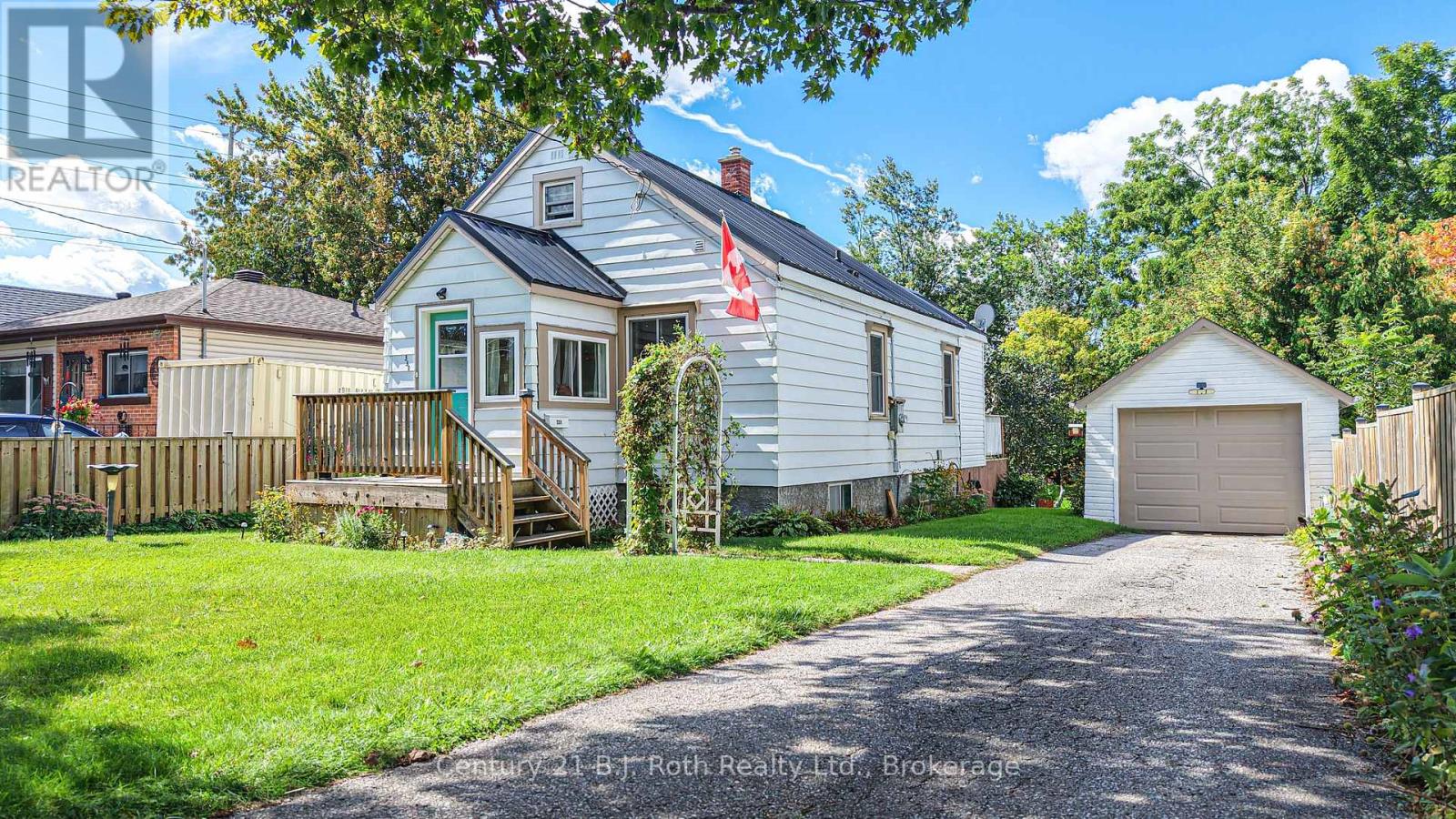 331 MOFFAT STREET, Orillia — photo 2