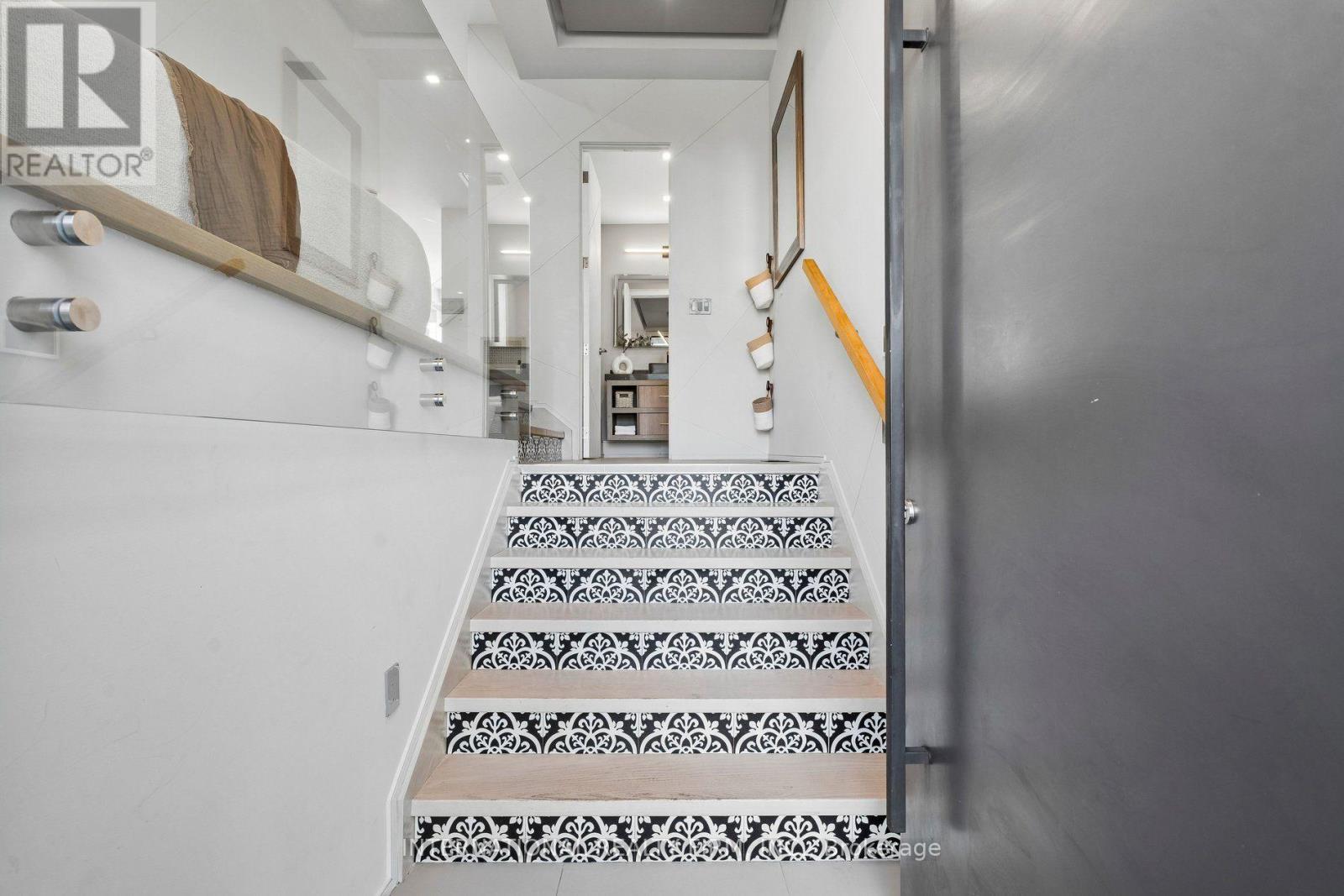 39 WILMINGTON AVENUE - 2