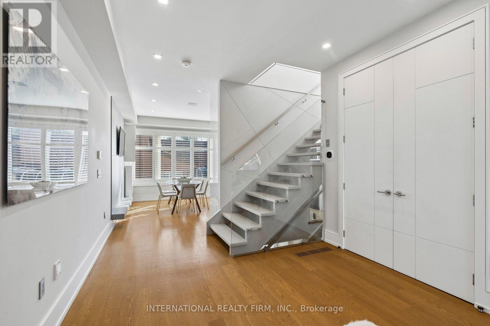 39 WILMINGTON AVENUE - Image 8
