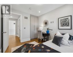 39 Wilmington Avenue, Toronto, ON M3H5J1 Photo 26