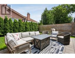 39 Wilmington Avenue, Toronto, ON M3H5J1 Photo 31