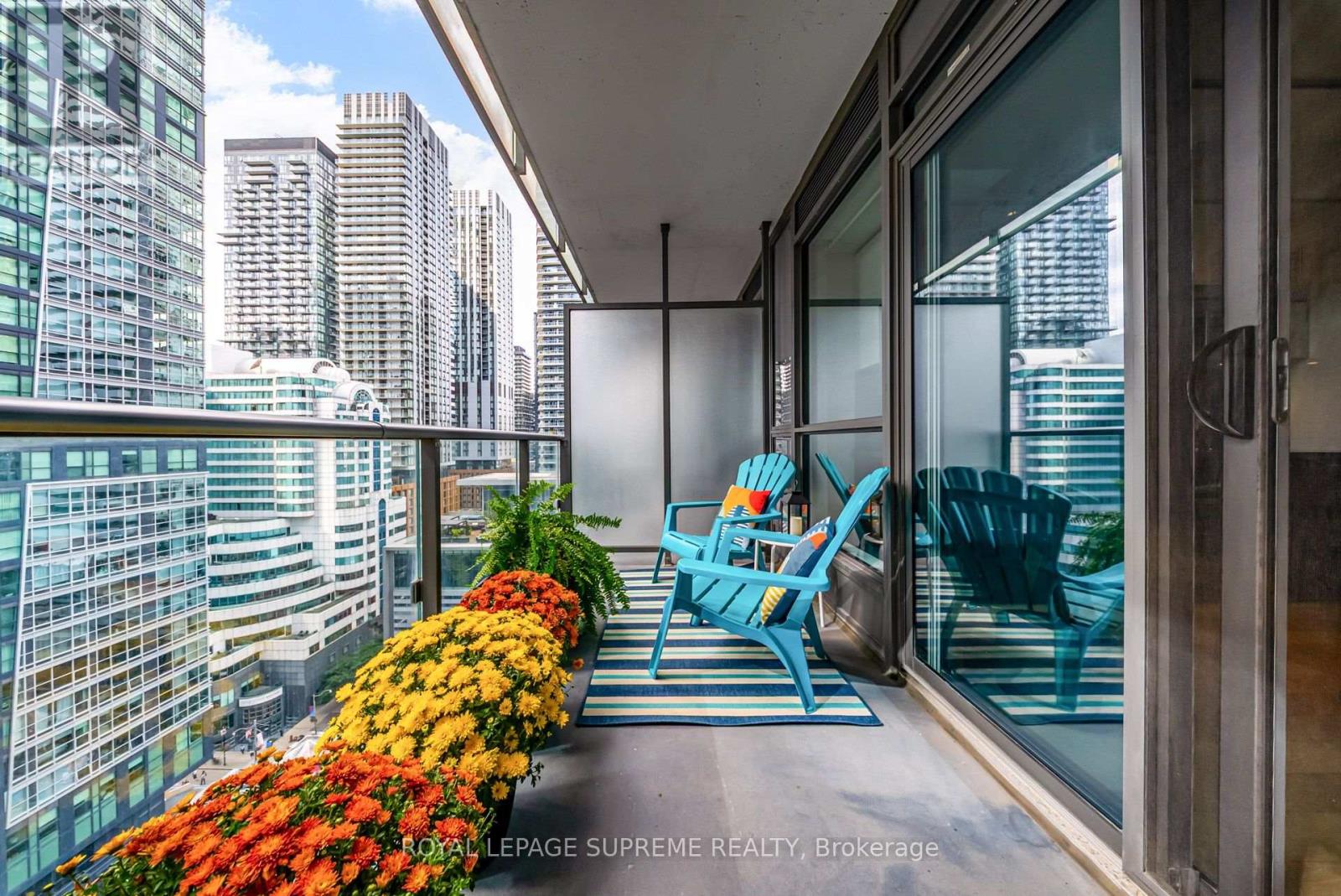 #1710 8 MERCER STREET - Image 17