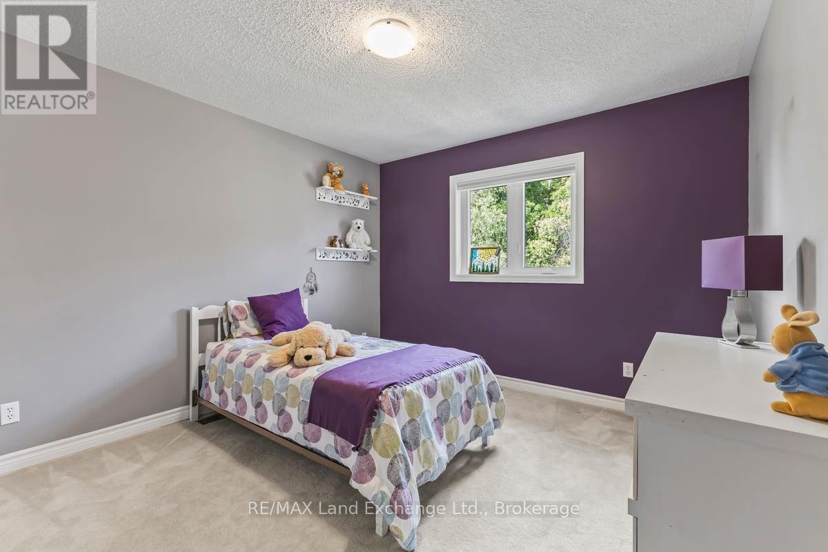 932 PARKWOOD DRIVE - Image 14