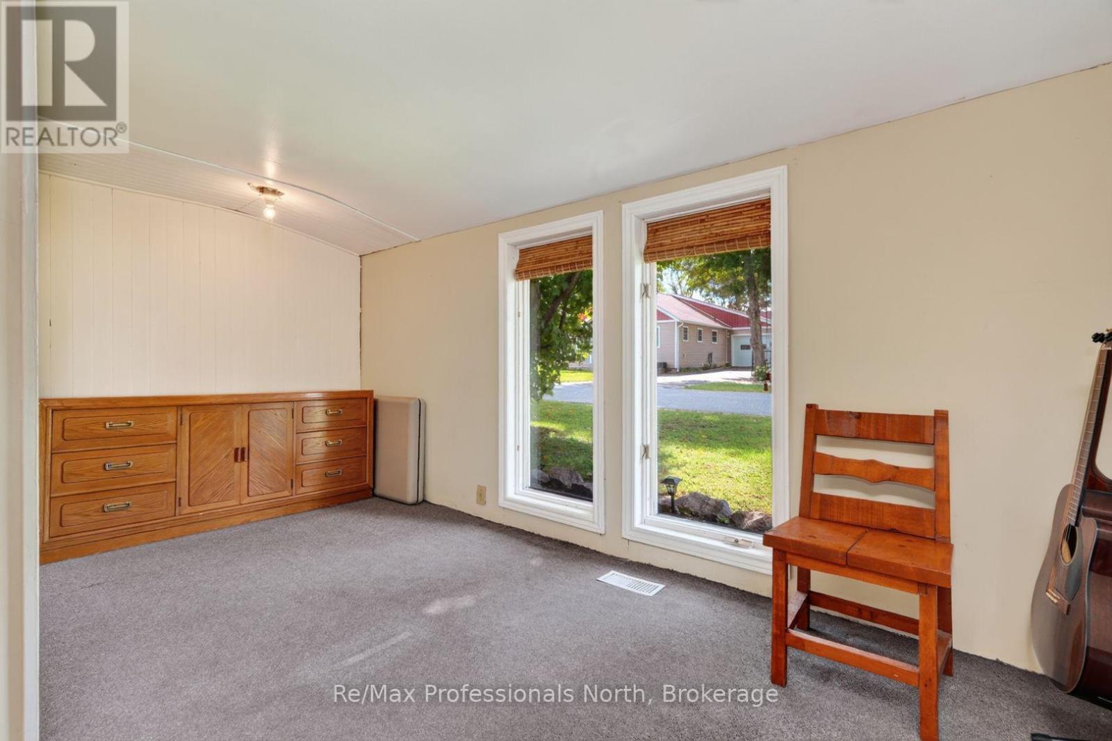 160 ISAAC STREET - Image 18