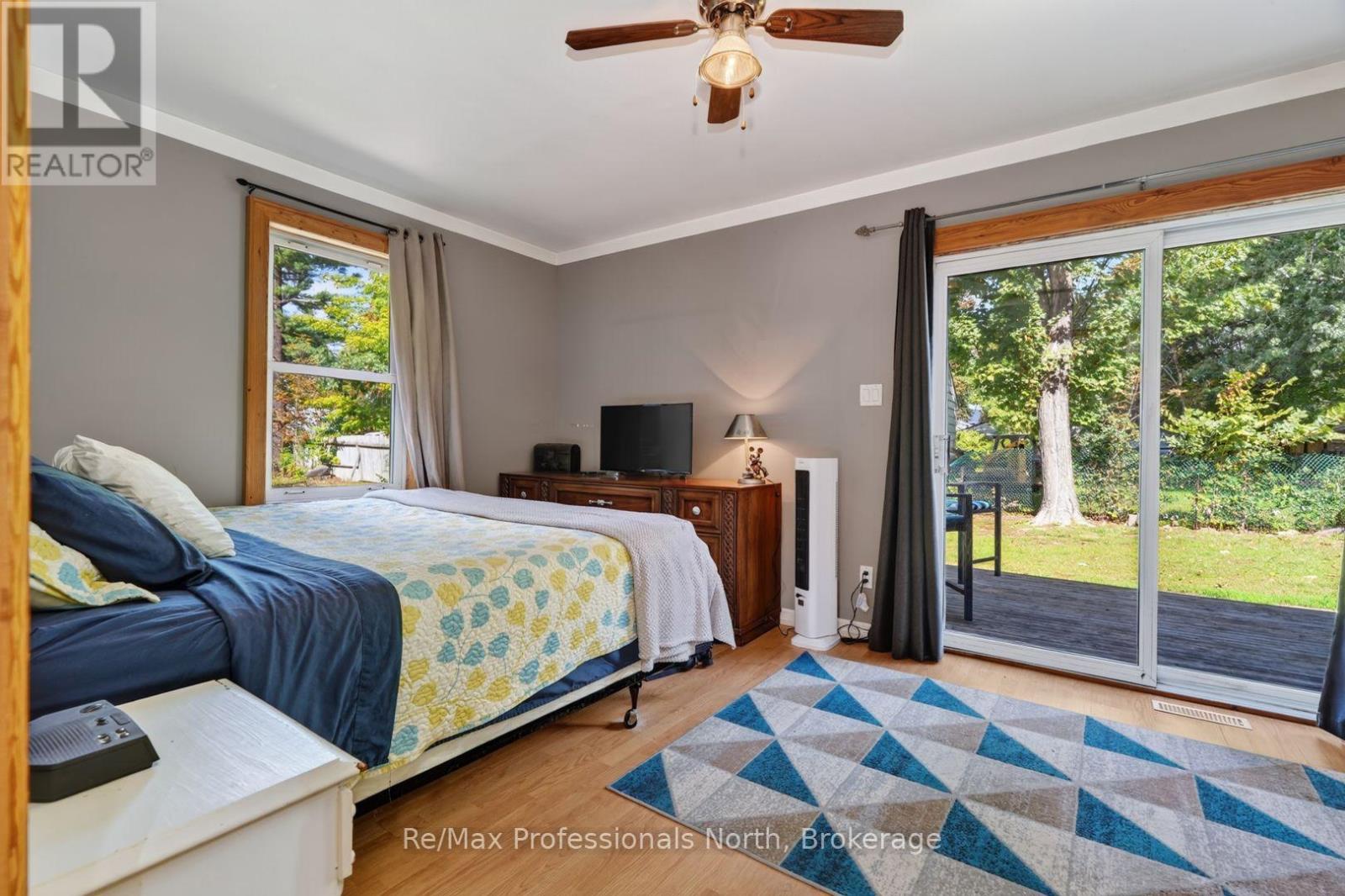 160 ISAAC STREET - Image 21