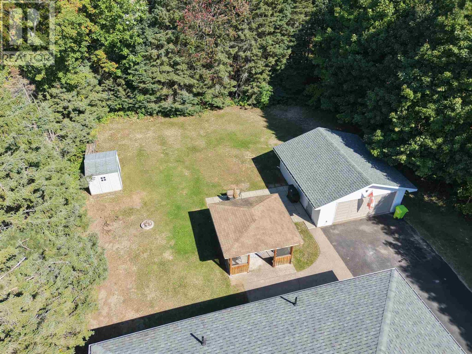 30 Foothill RD, Sault Ste. Marie — photo 5