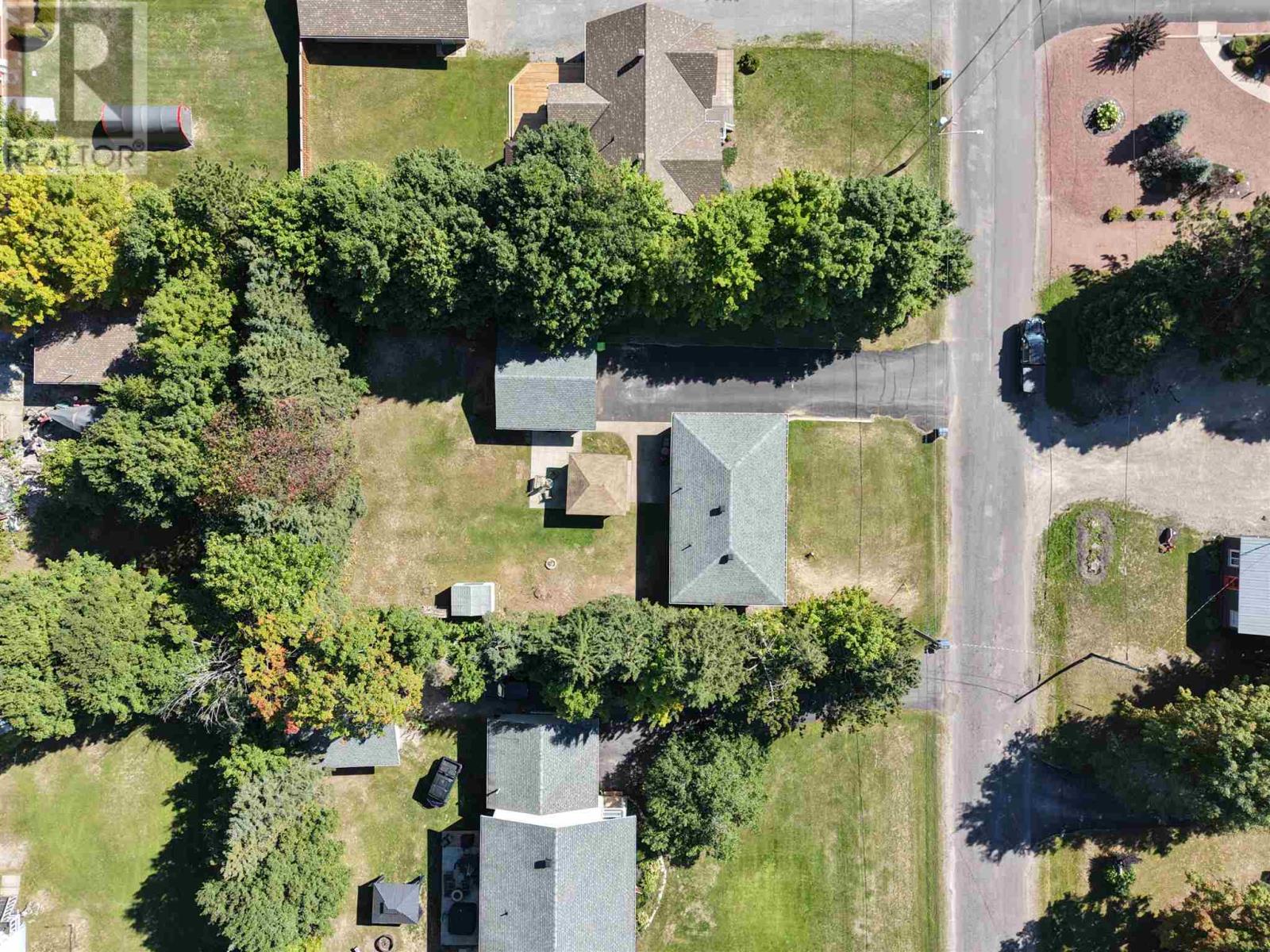 30 Foothill RD, Sault Ste. Marie — photo 7
