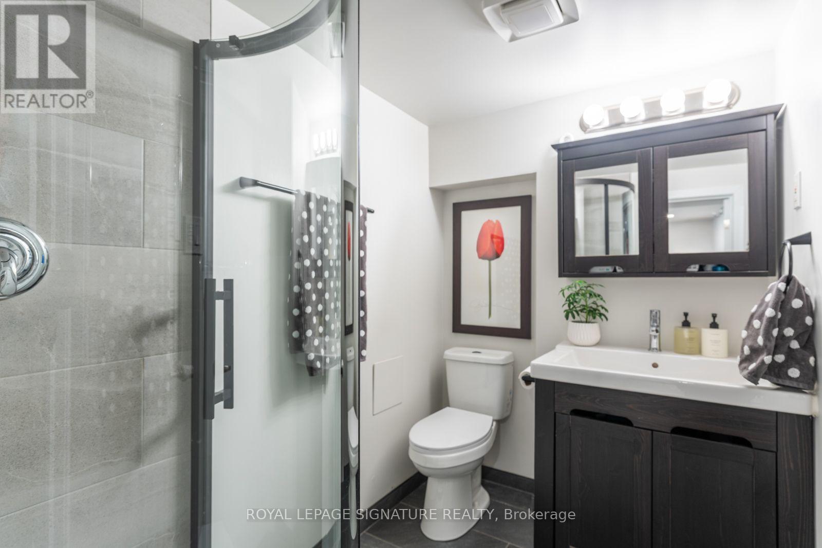 46 ORCHARD PARK BOULEVARD - 28