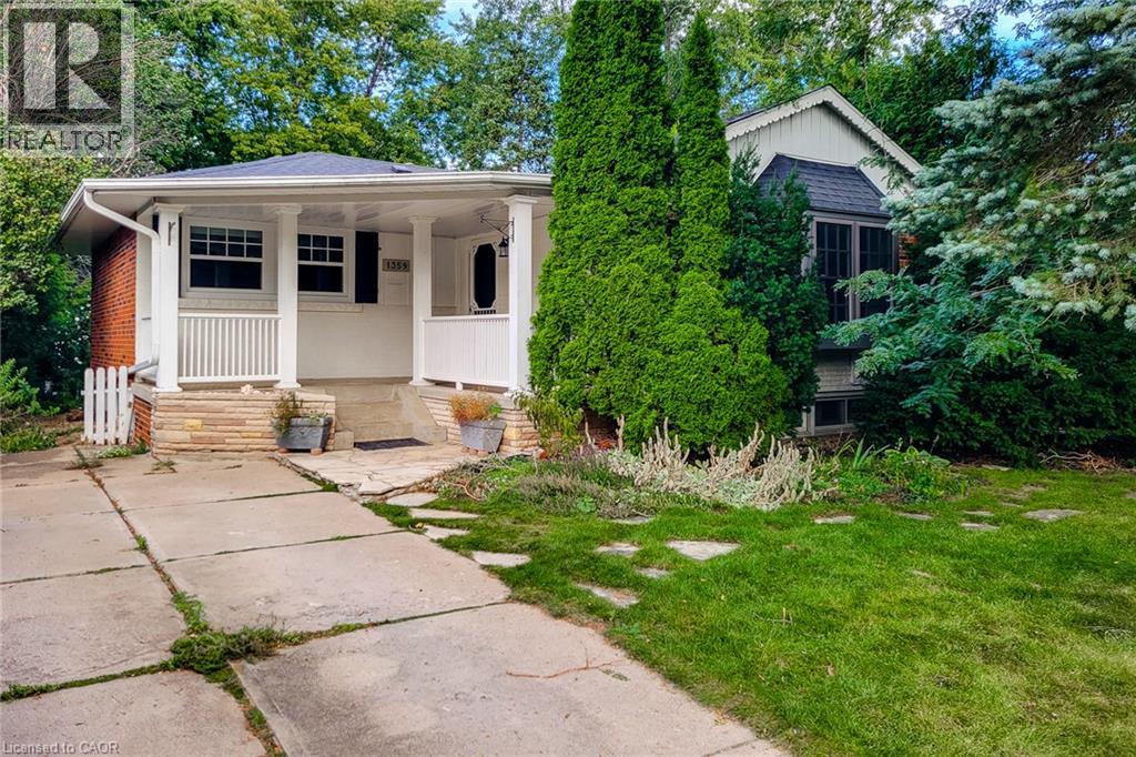 1359 MOUNTAIN GROVE Avenue, Burlington