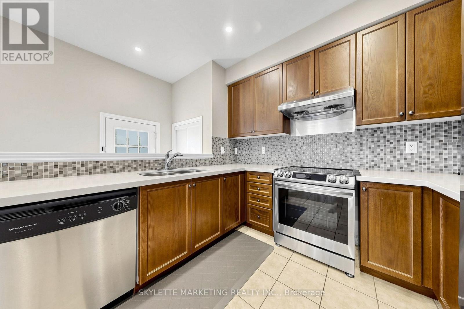 2417 BUR OAK AVENUE - 14