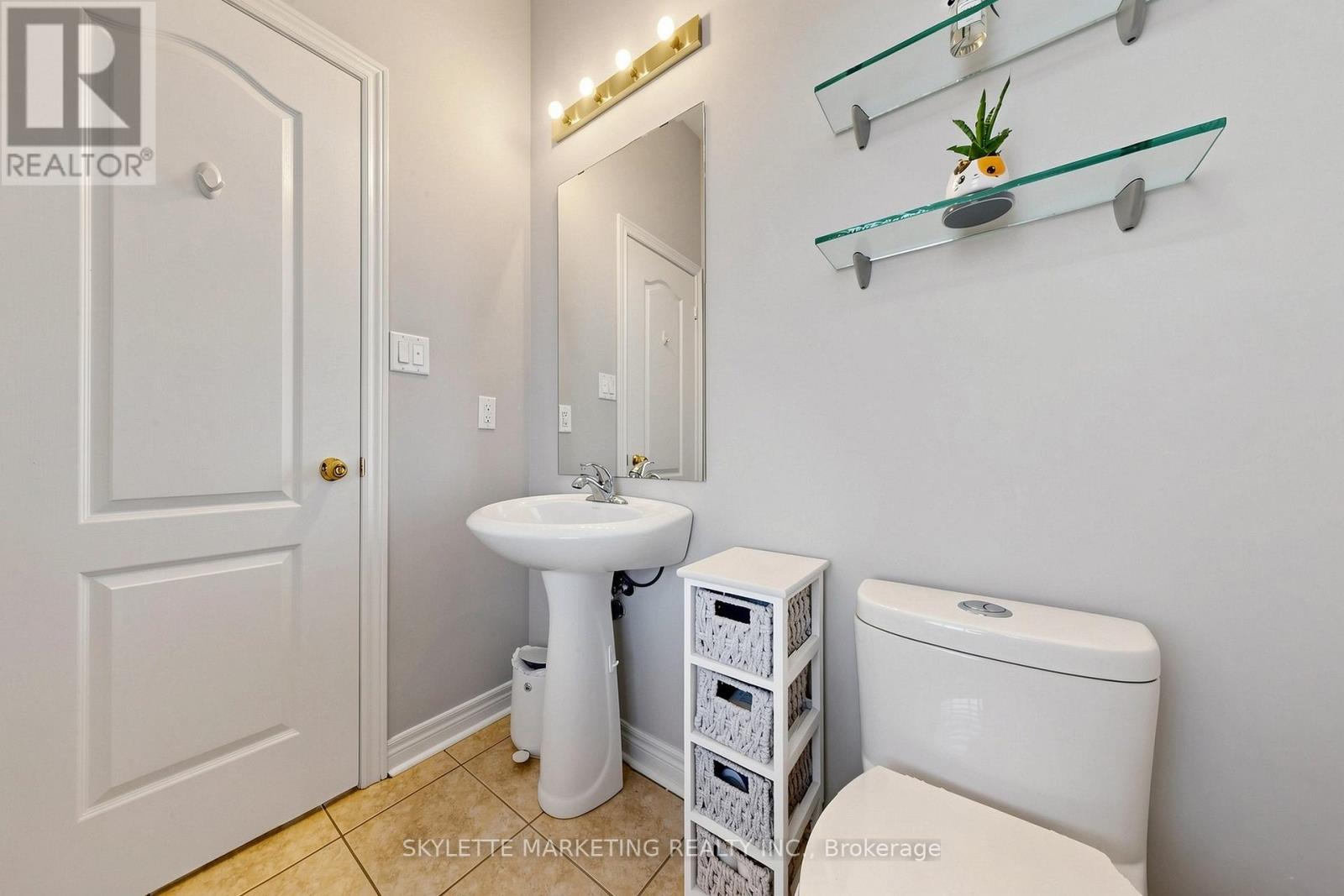 2417 BUR OAK AVENUE - 15
